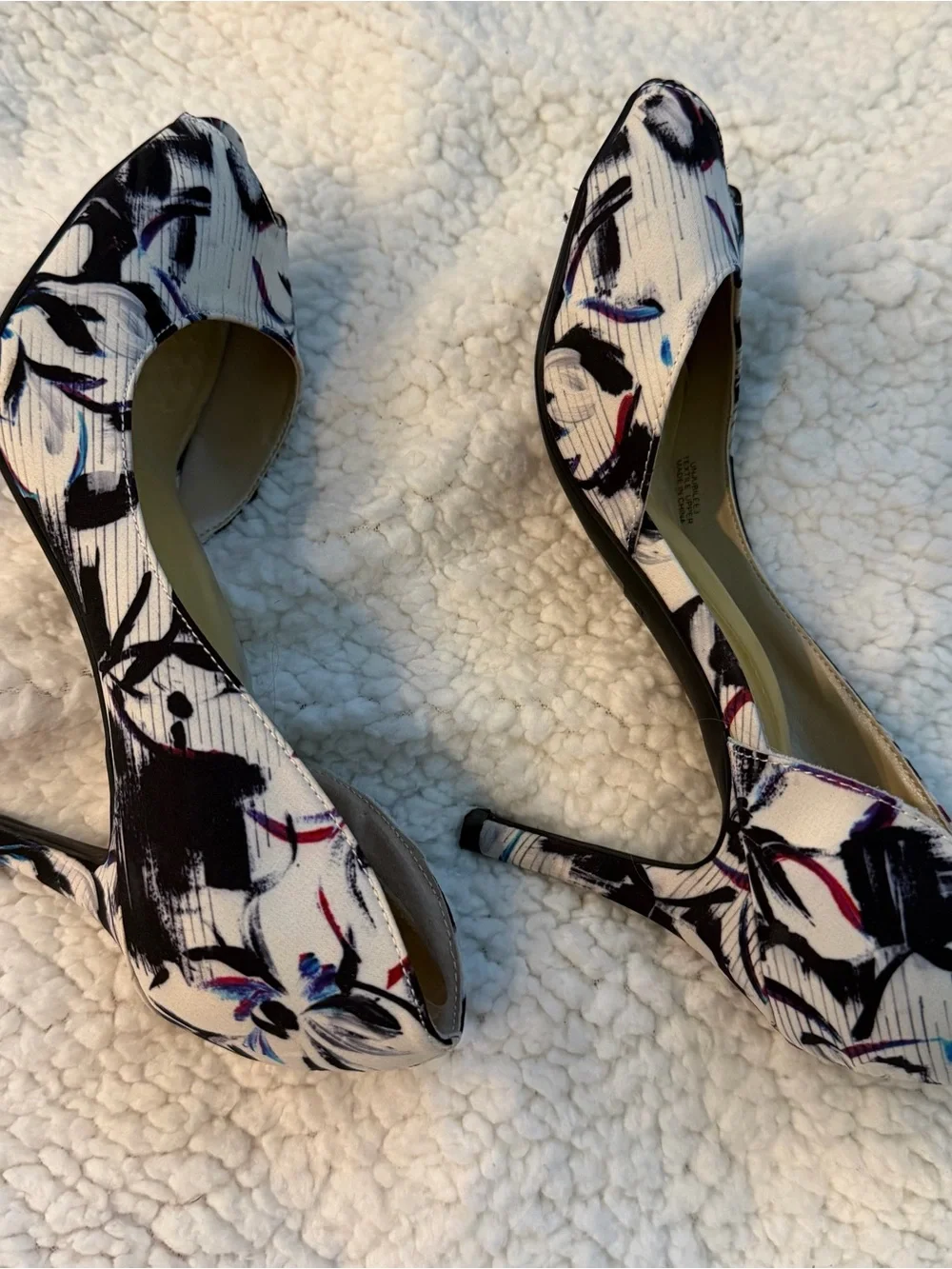Unisa White Floral Peep-Toe Heels with Black and Blue Accents